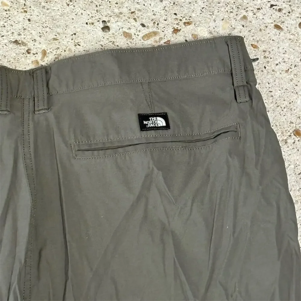 Vintage The North Face Men's Cargo Shorts Green Size‎ 40 Summer Casual